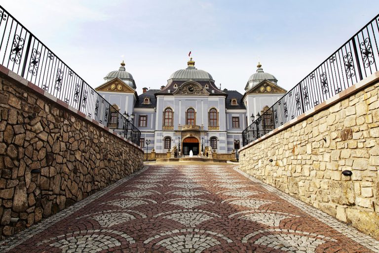 بازسازی ساختمان در رشت و برآورد هزینه ها در سال 1400