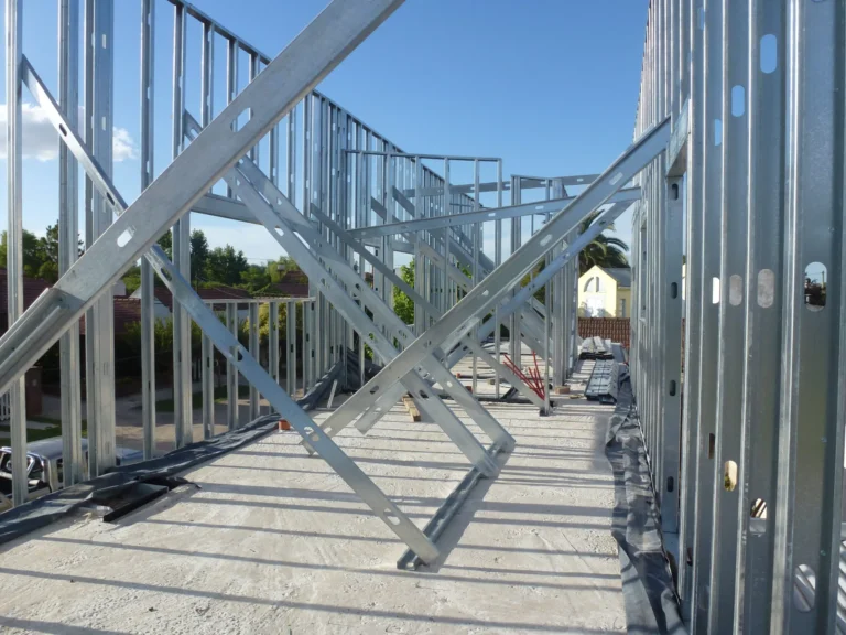 مزایا و معایب سازه‌های ال اس اف LSF