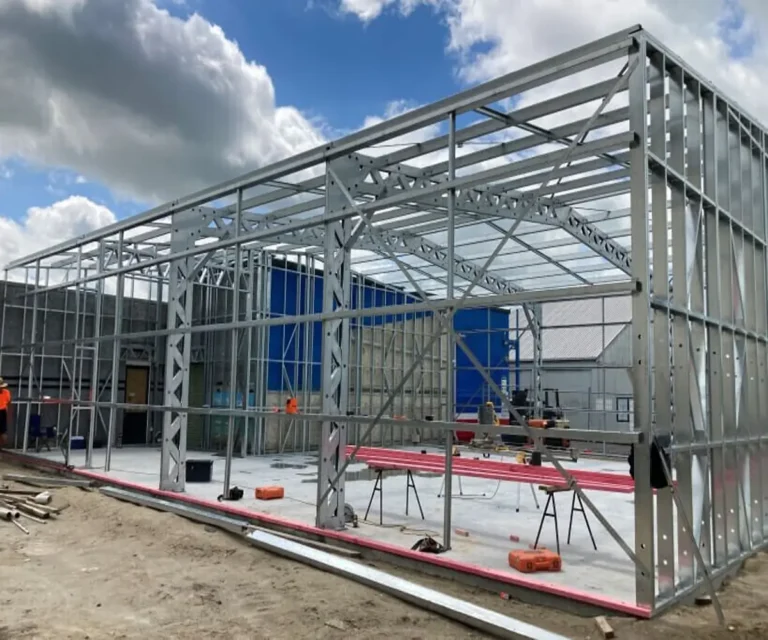 چالش‌های ساخت سوله ال‌ اس‌ اف LSF