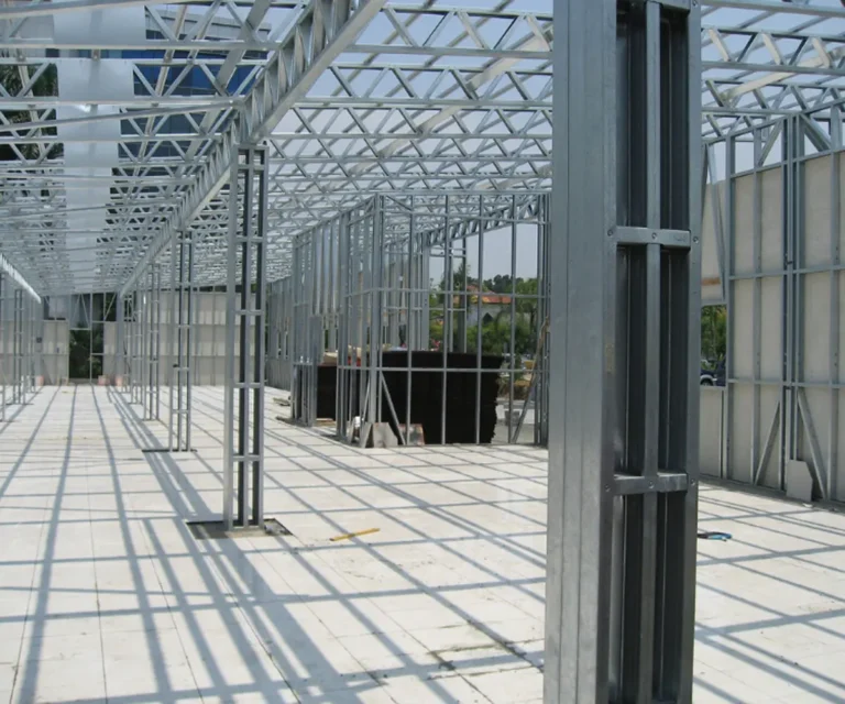 پروژه‌های موفق ساختمانی با سازه ال اس اف و انتخاب پیمانکار